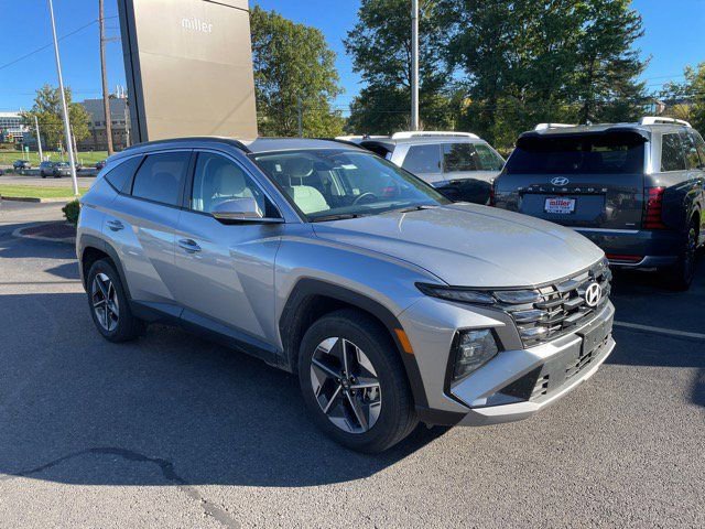 New 2025 Hyundai Tucson SEL image 2