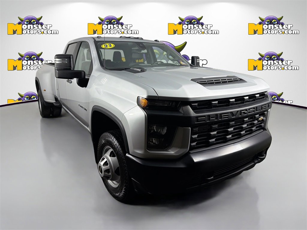 Used 2023 Chevrolet Silverado 3500 W/T w/ Gooseneck/5TH Wheel Package image 3