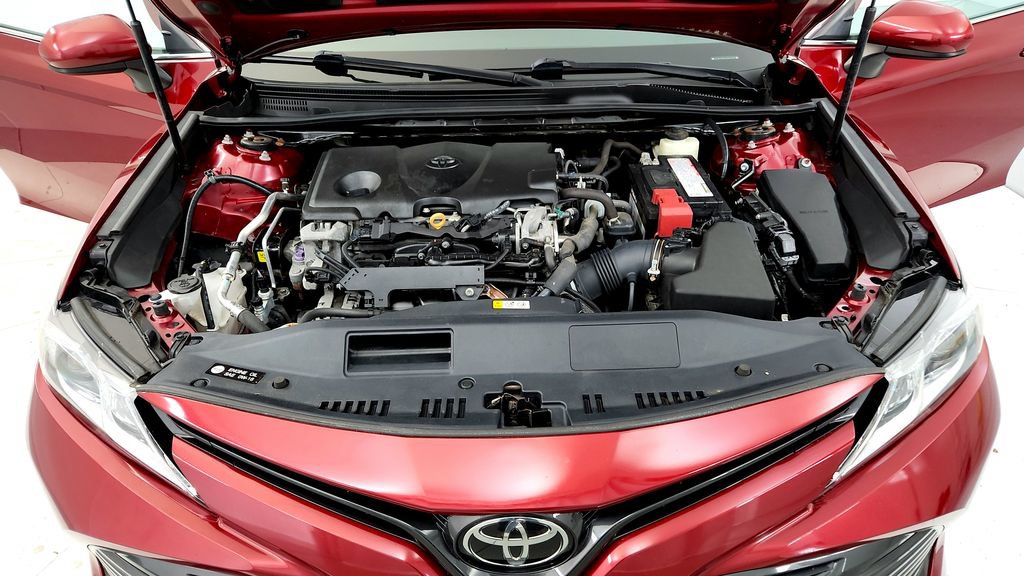 Certified 2018 Toyota Camry LE FWD image 15