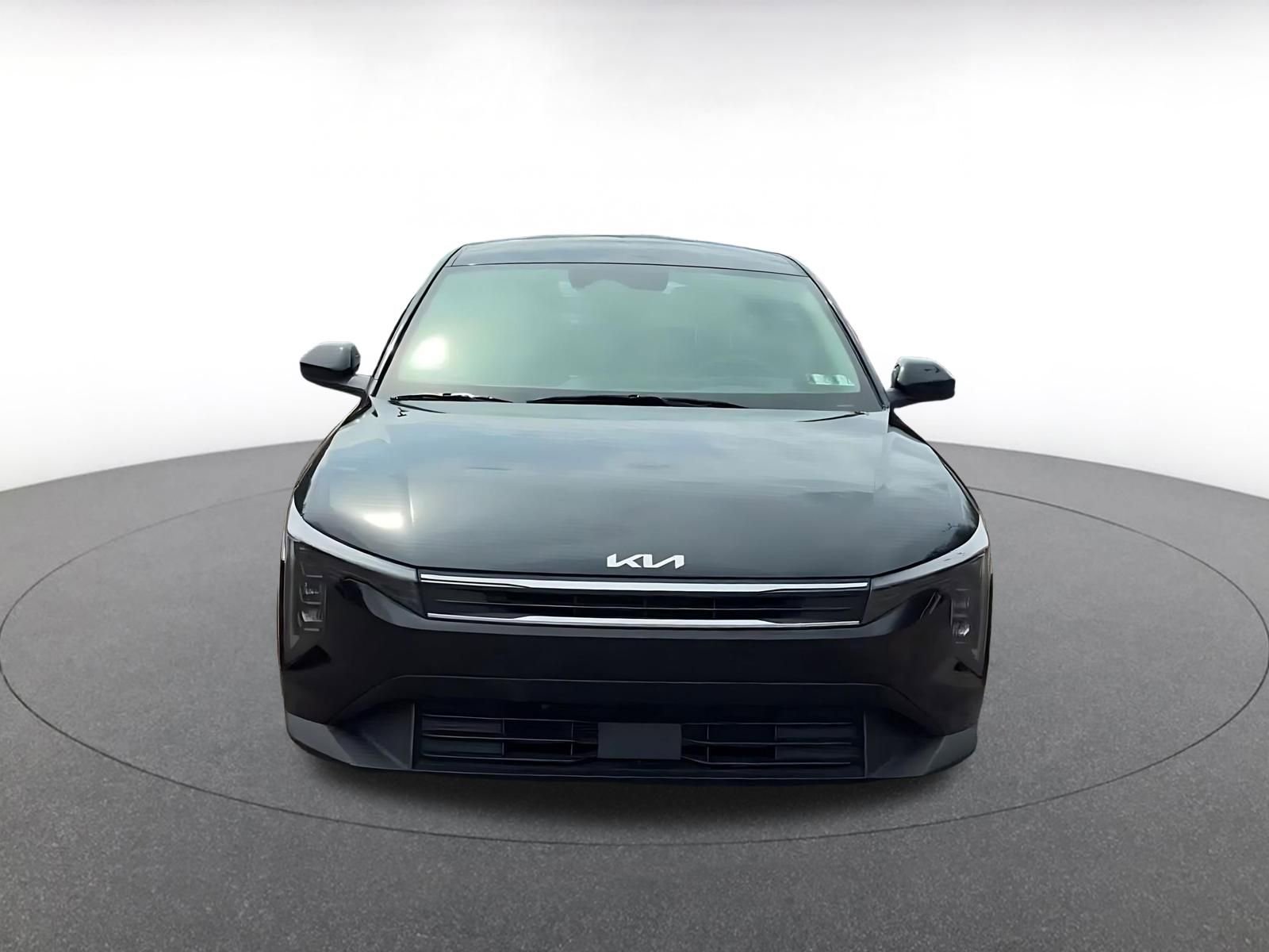 Used 2025 Kia K4 LXS image 4