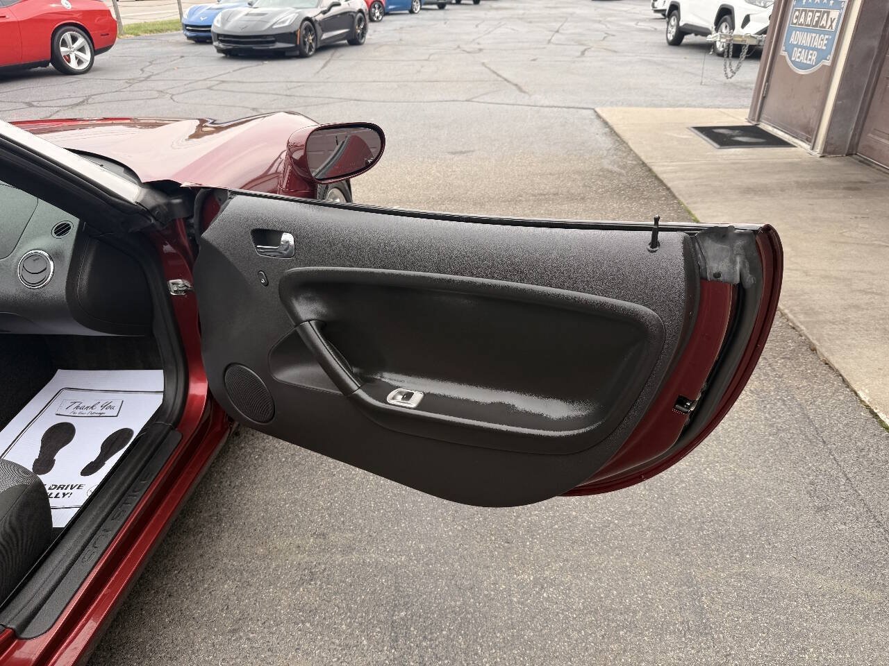 Used 2009 Pontiac Solstice Convertible w/ Preferred Package RWD image 30