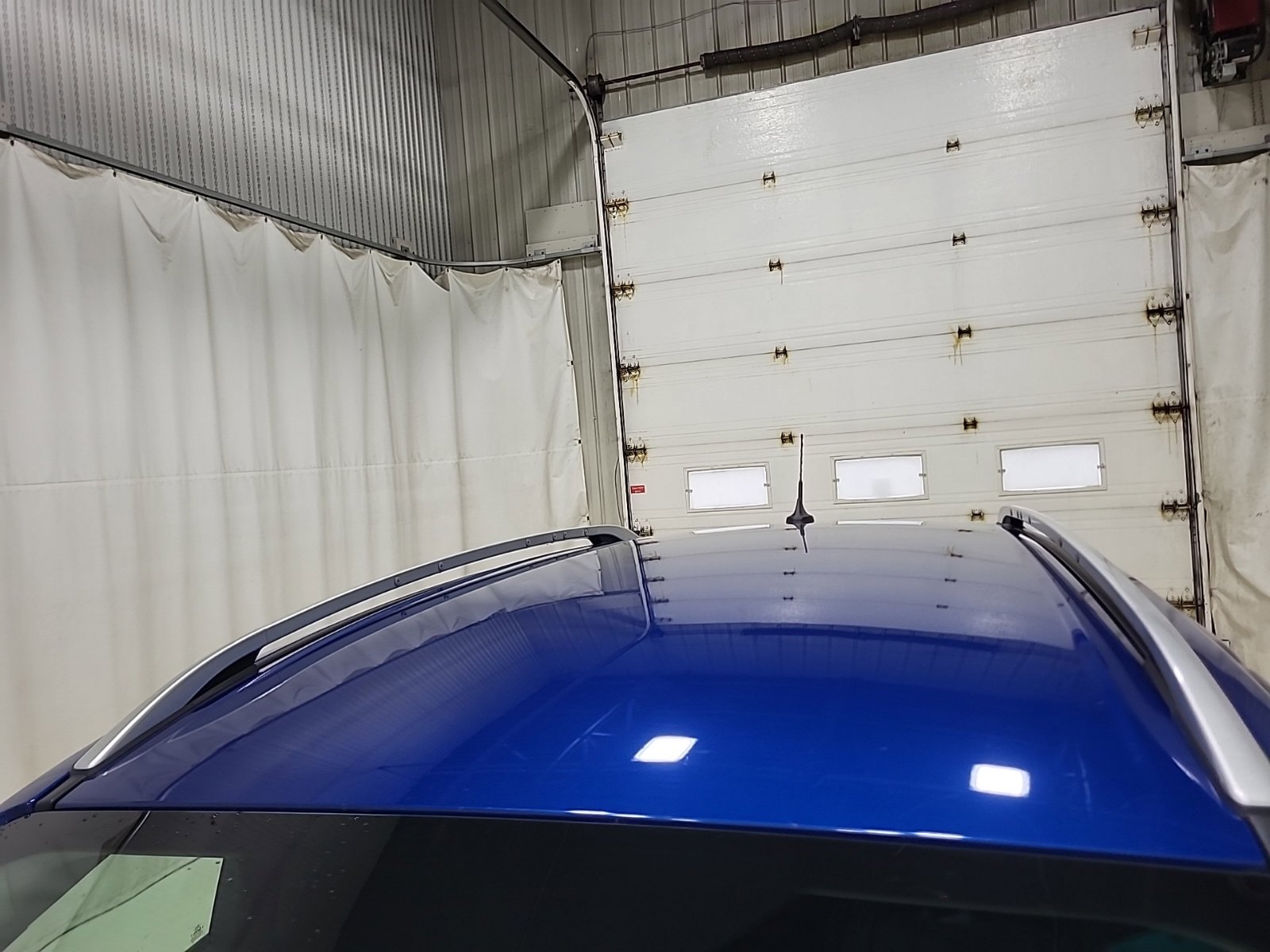 Used 2019 Ford Escape Titanium image 10