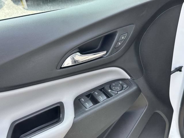 Certified 2018 Chevrolet Equinox LS FWD image 16