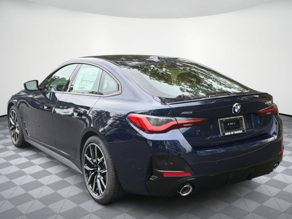New 2026 BMW 430i xDrive w/ M Sport Package AWD/4WD image 3