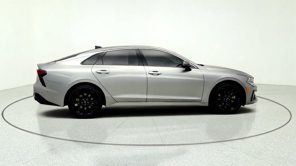 Used 2025 Kia K5 GT w/ GT1 Package FWD image 4