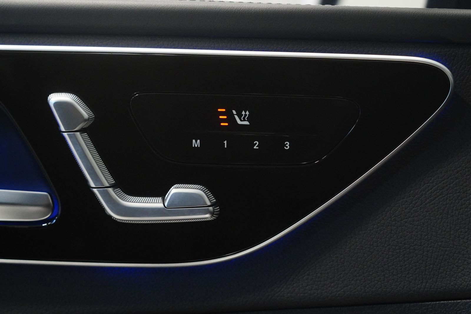 Used 2023 Mercedes-Benz C 300 4MATIC Sedan image 26