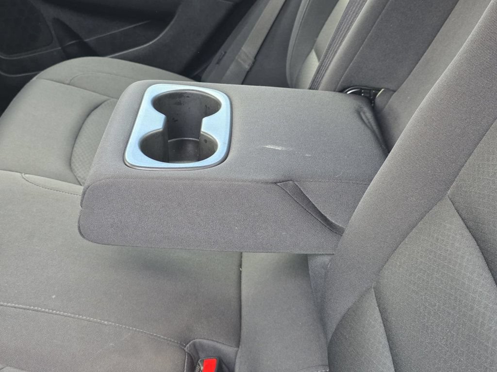 Used 2023 Chevrolet Malibu LT FWD image 9