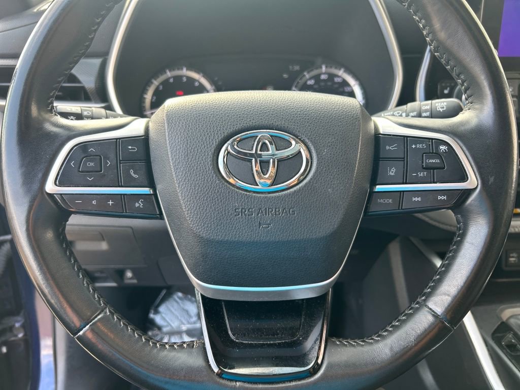 Used 2024 Toyota Highlander XSE image 21