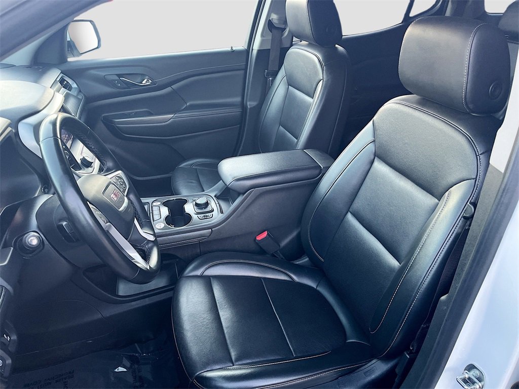 Used 2023 GMC Acadia SLT image 22