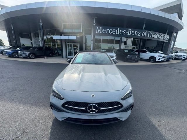 Used 2025 Mercedes-Benz CLE 450 4MATIC Coupe image 2
