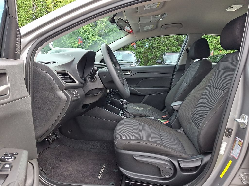 Used 2021 Hyundai Accent SEL FWD image 14