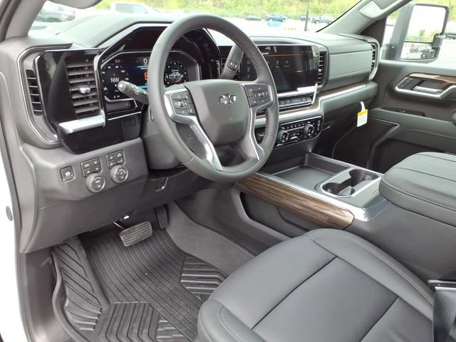 New 2026 Chevrolet Silverado 2500 LT w/ Trail Boss Package AWD/4WD image 5