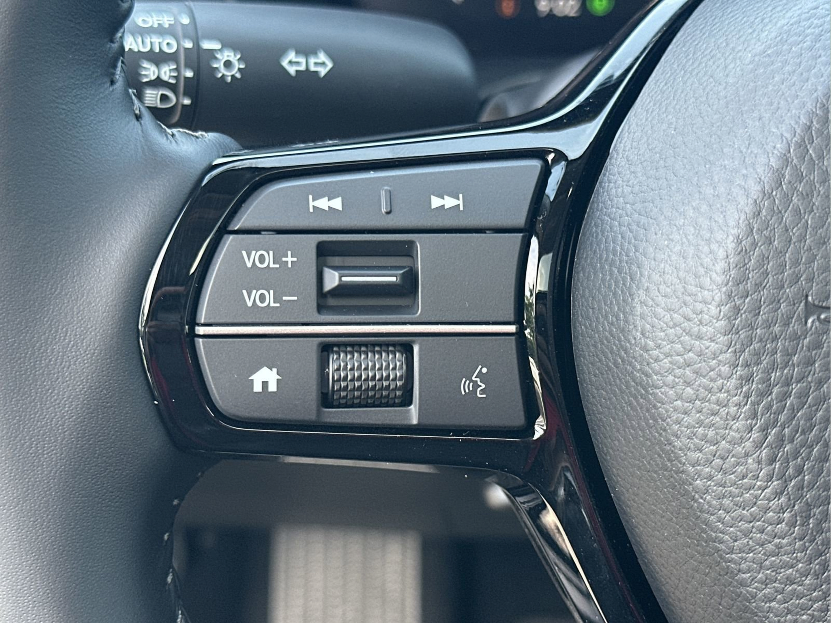 New 2027 Honda HR-V EX-L image 18