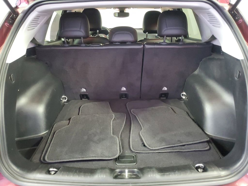 Used 2020 Jeep Compass Limited image 9