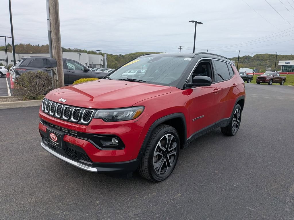 Used 2023 Jeep Compass Limited AWD/4WD image 8