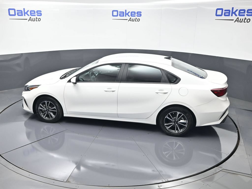 Certified 2024 Kia Forte LXS FWD image 45