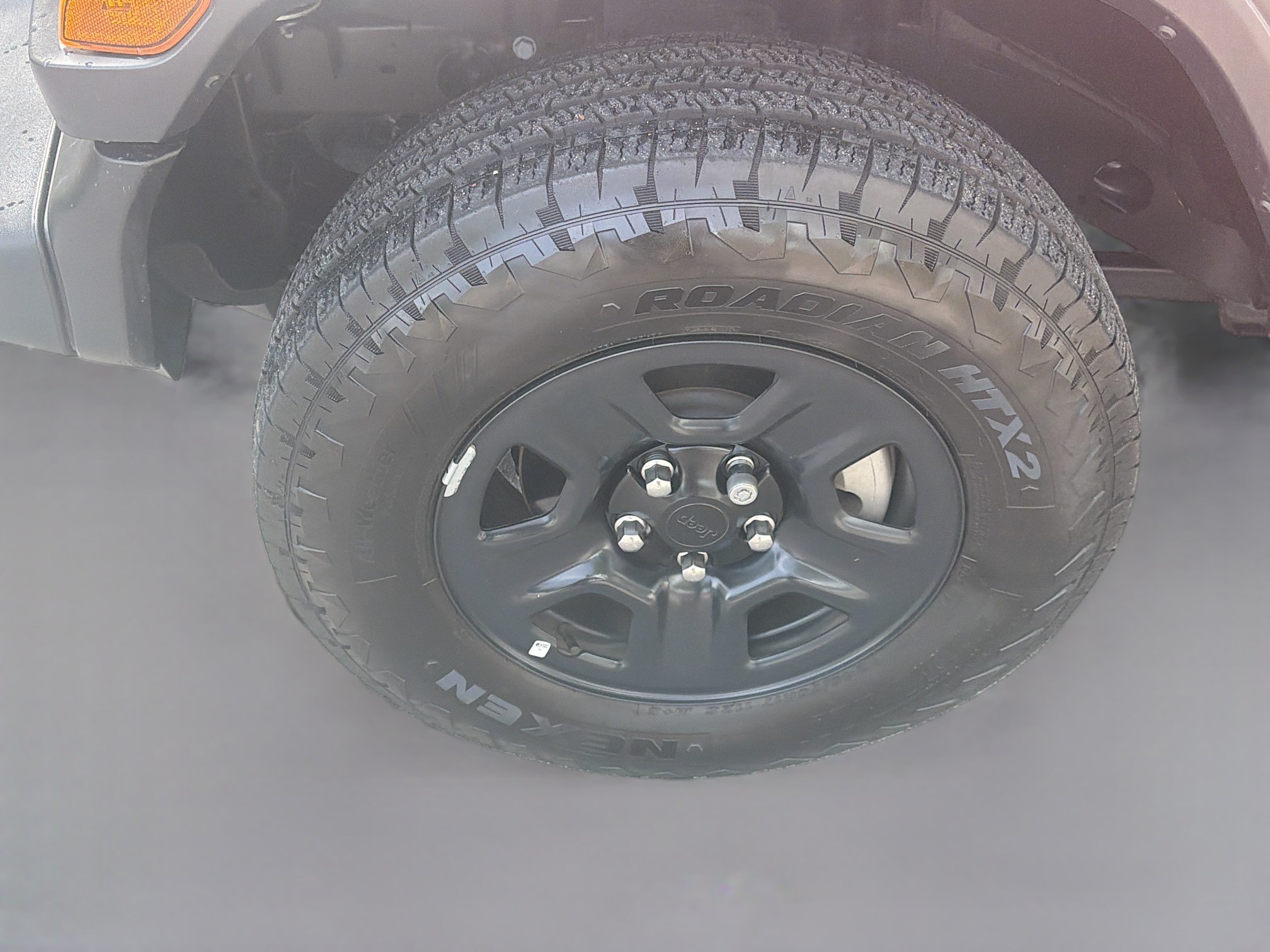 Used 2024 Jeep Wrangler Unlimited Sport AWD/4WD image 36