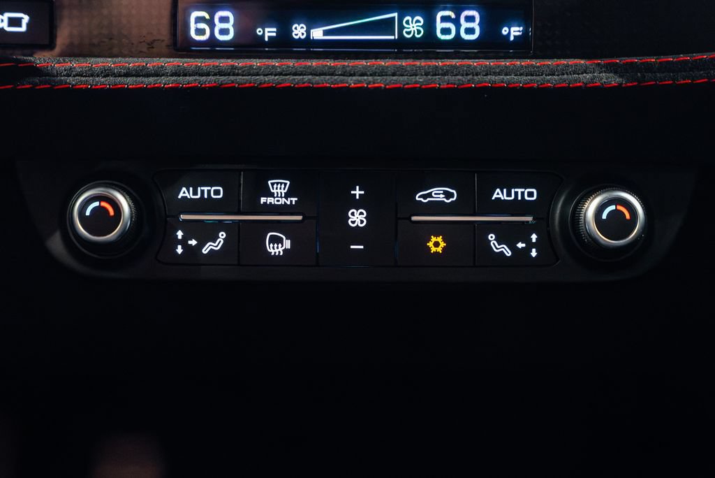 Certified 2021 Ferrari F8 Tributo RWD image 37