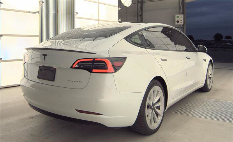 Used 2021 Tesla Model 3 Long Range AWD/4WD image 6