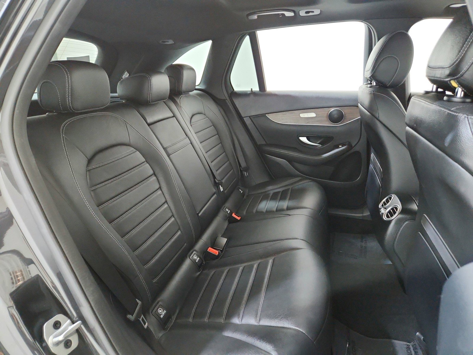 Certified 2022 Mercedes-Benz GLC 300 4MATIC image 26