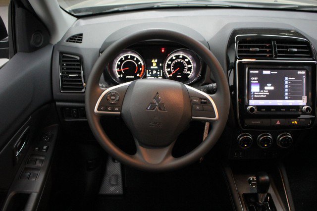 New 2026 Mitsubishi Outlander Sport ES image 21