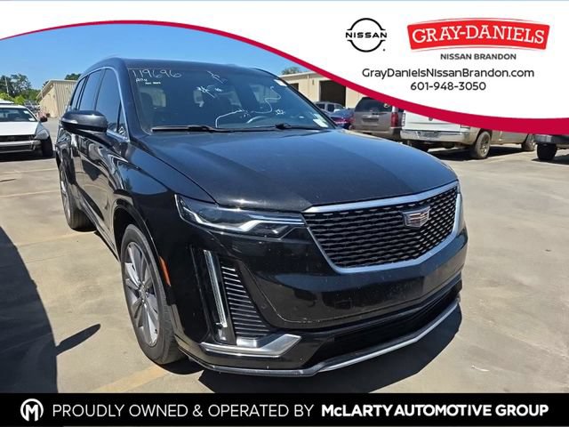 Used 2022 Cadillac XT6 Premium Luxury FWD image 1