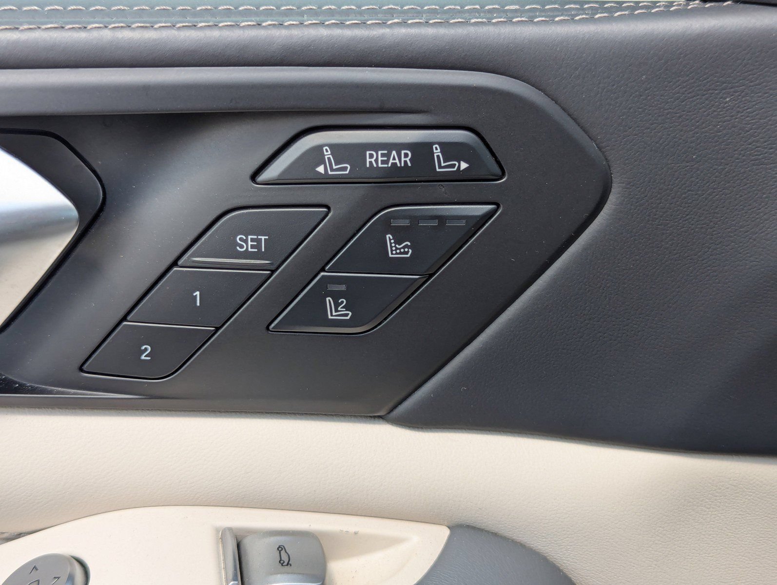 Used 2024 BMW ALPINA XB7 AWD/4WD image 20