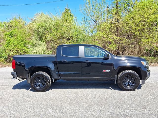 Used 2021 Chevrolet Colorado Z71 w/ Z71 Midnight Edition AWD/4WD image 7