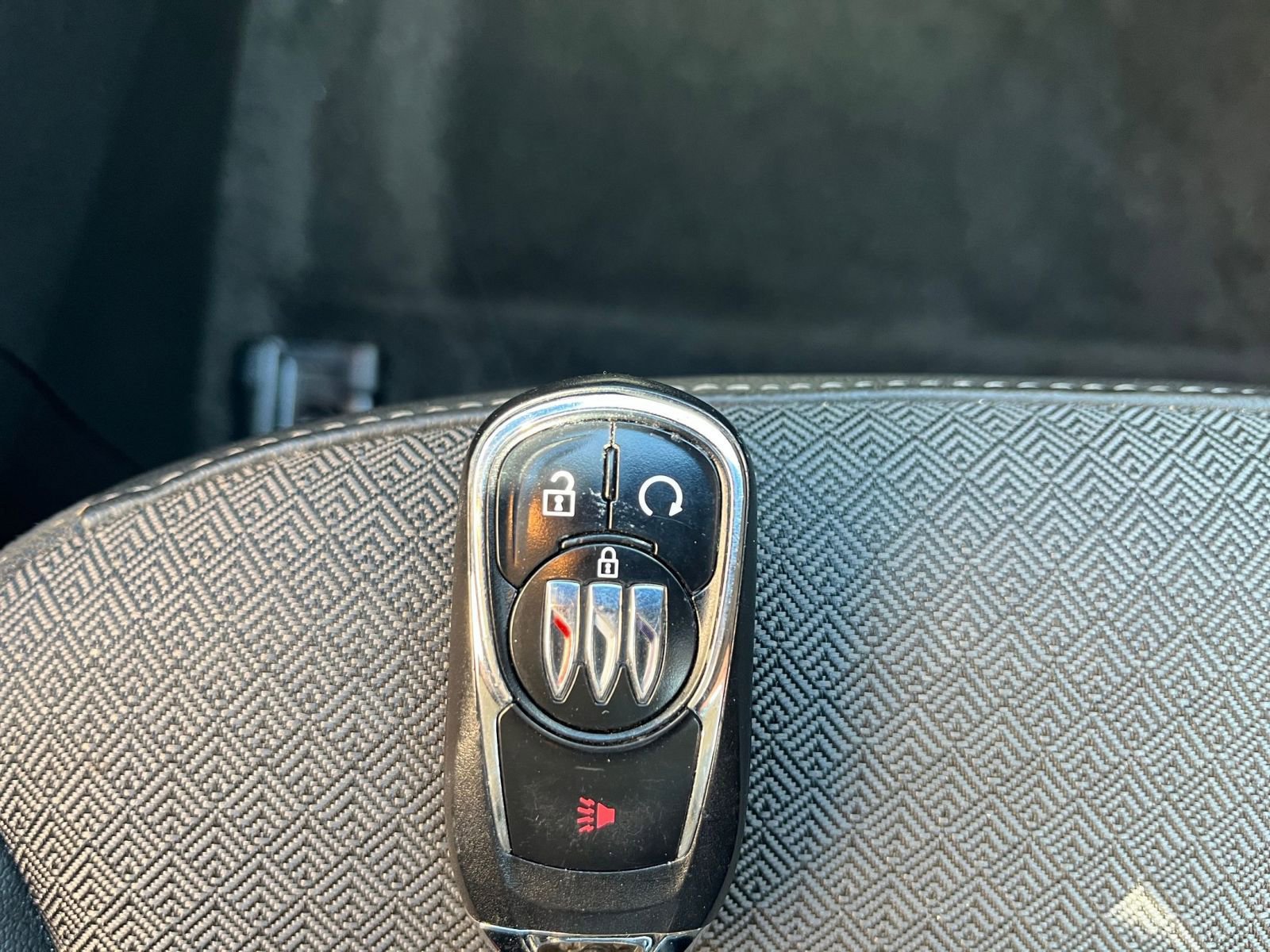 Used 2025 Buick Encore GX Preferred image 23