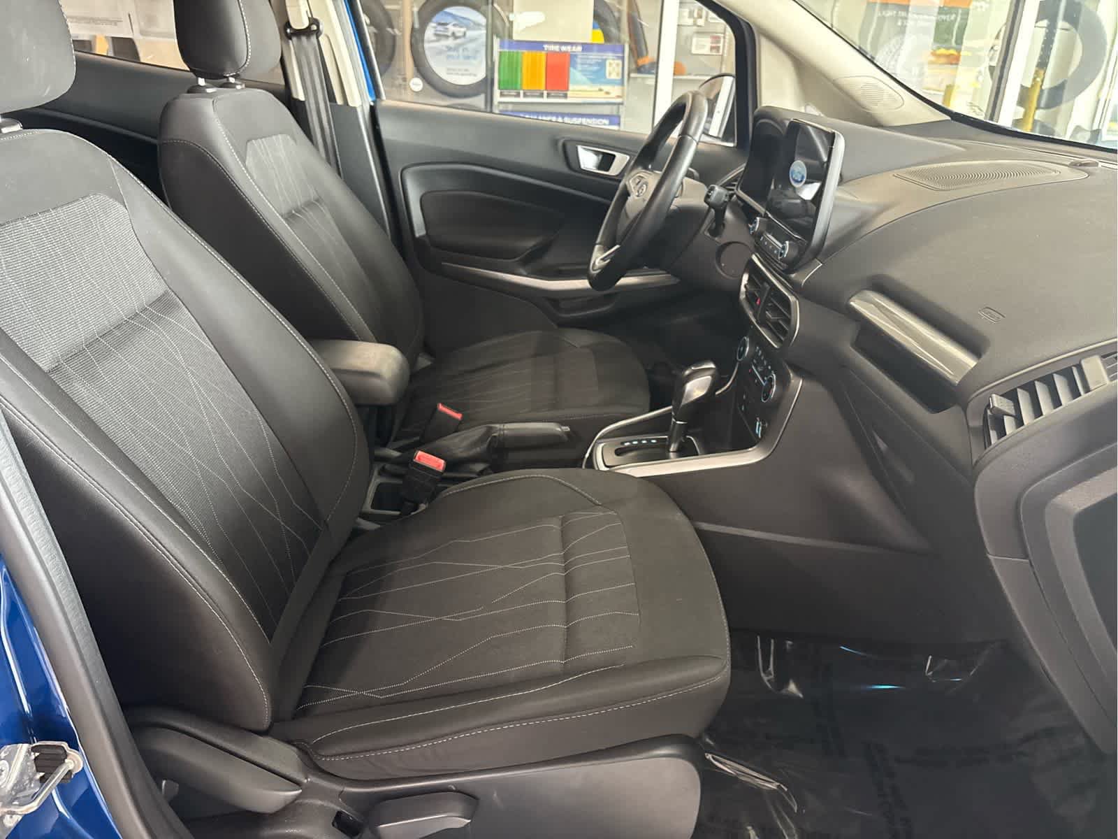 Used 2018 Ford EcoSport SE w/ SE Convenience Package AWD/4WD image 40