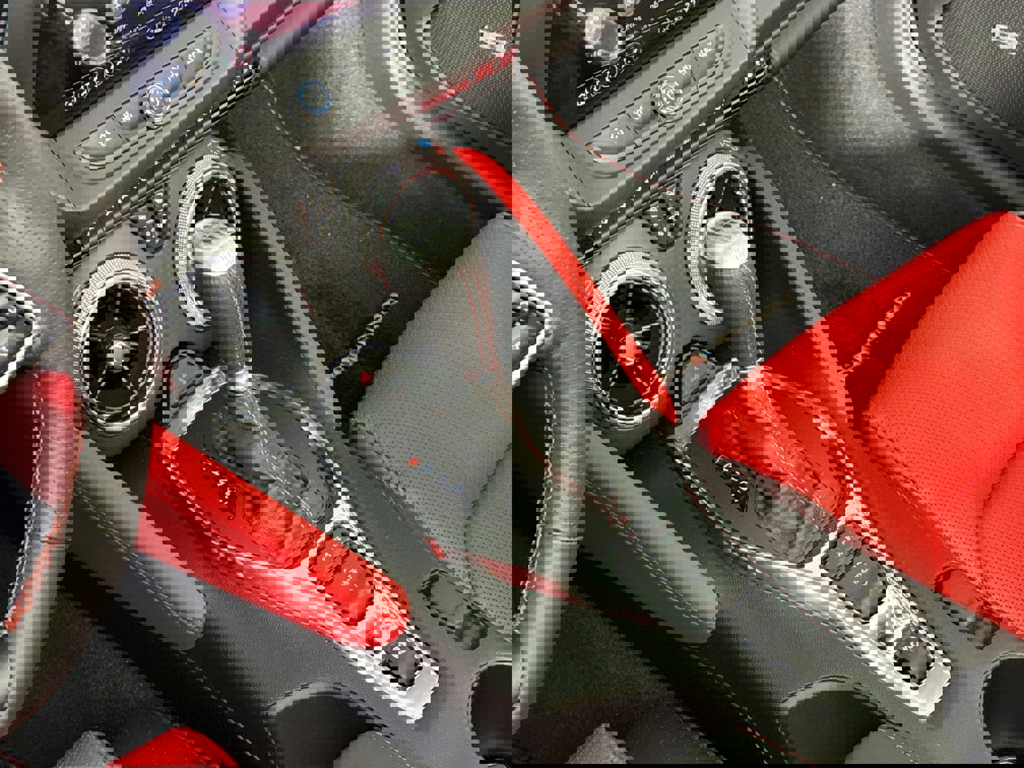 Used 2020 Chevrolet Camaro LT image 28