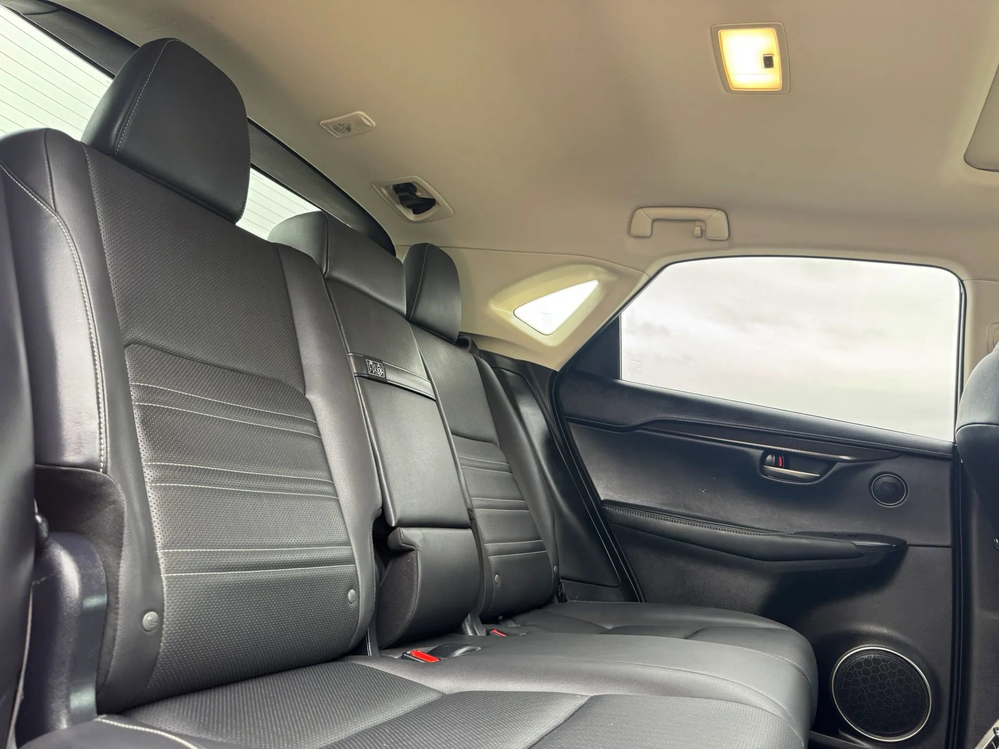 Used 2015 Lexus NX 200t FWD w/ Premium Package image 28