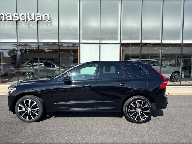 Certified 2024 Volvo XC60 B5 Plus w/ Protection Package Premier AWD/4WD image 2