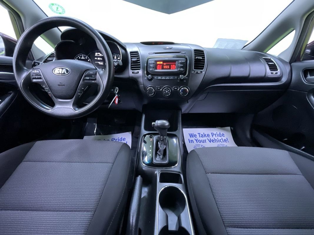 Used 2018 Kia Forte LX image 18