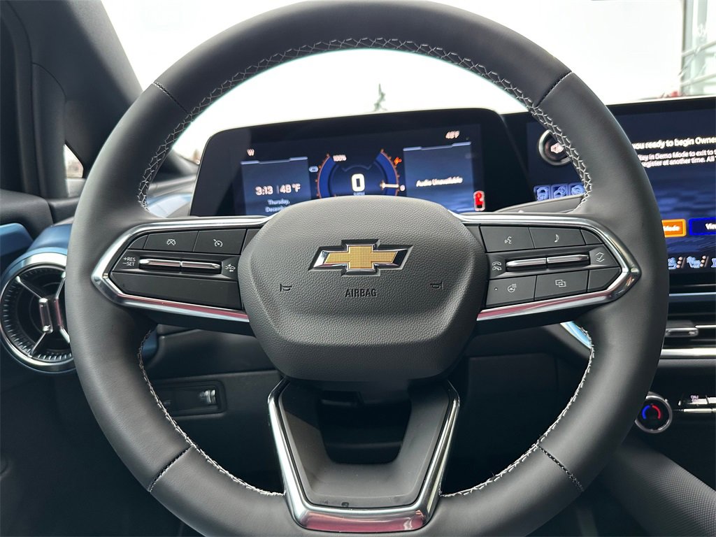 New 2026 Chevrolet Equinox EV LT image 23