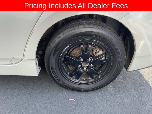Used 2014 Toyota Prius Two FWD image 4