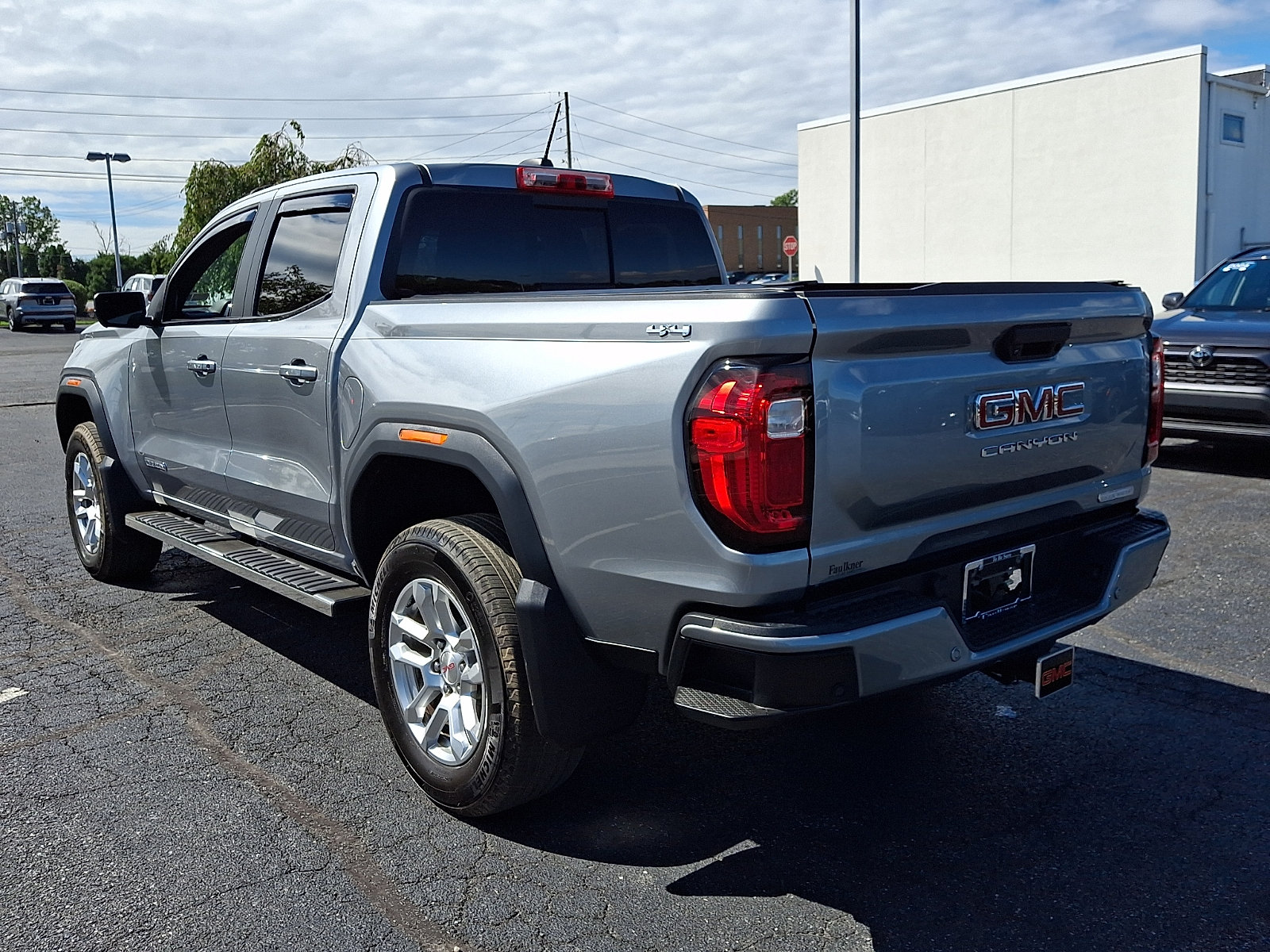 Certified 2023 GMC Canyon Elevation w/ Elevation Premium Package AWD/4WD image 4