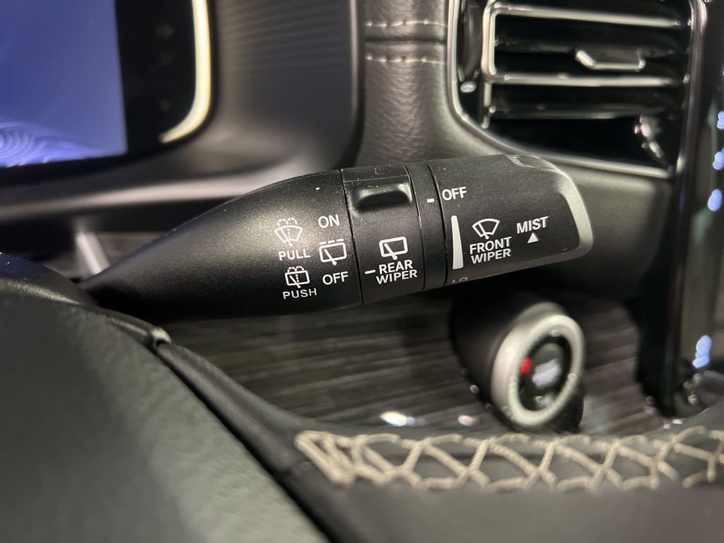 Used 2022 Jeep Wagoneer Series II w/ Flexible Seating Group image 22