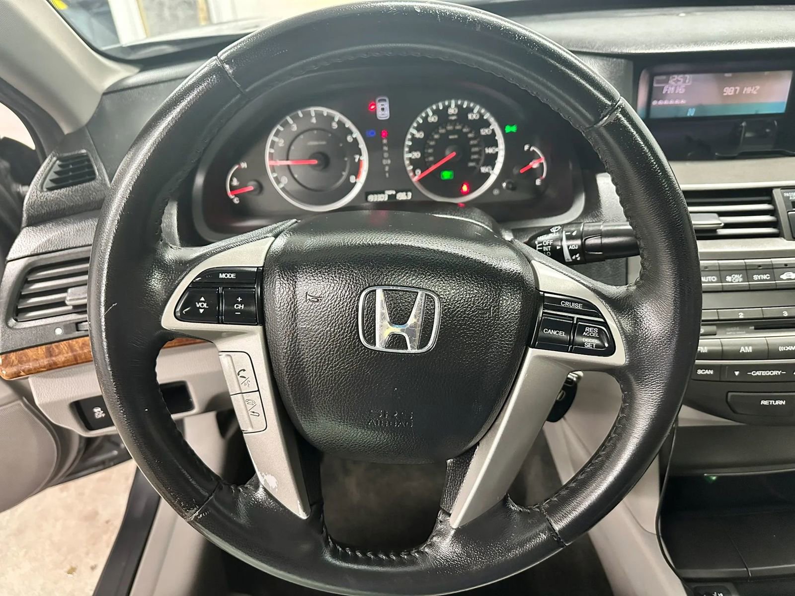Used 2012 Honda Accord EX-L image 19