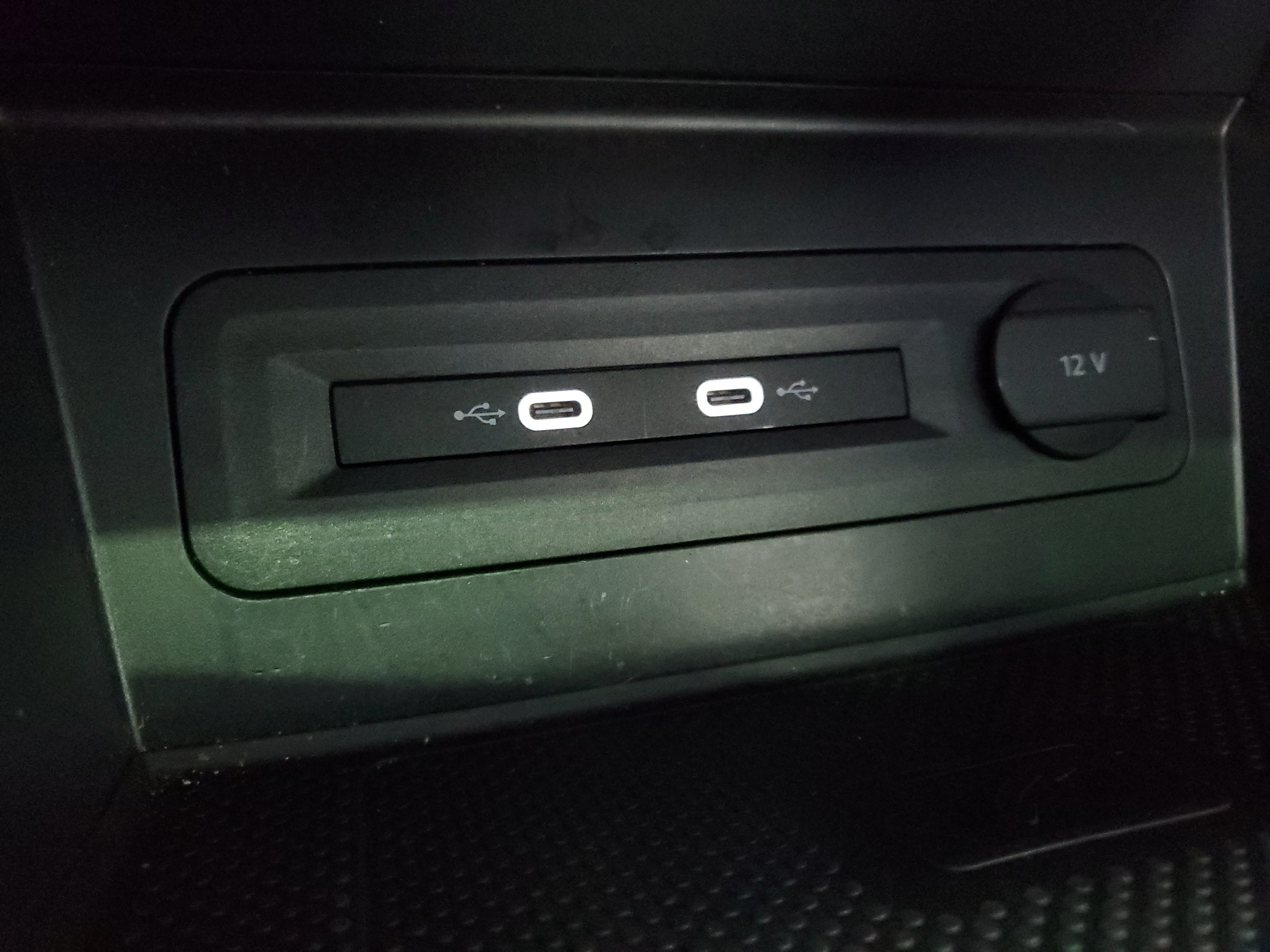 Used 2023 Volkswagen Atlas SEL Premium AWD/4WD image 29