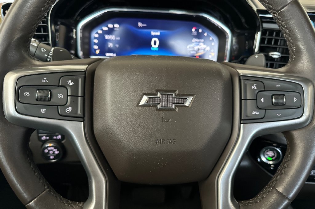 Used 2023 Chevrolet Silverado 1500 LT Trail Boss AWD/4WD image 25