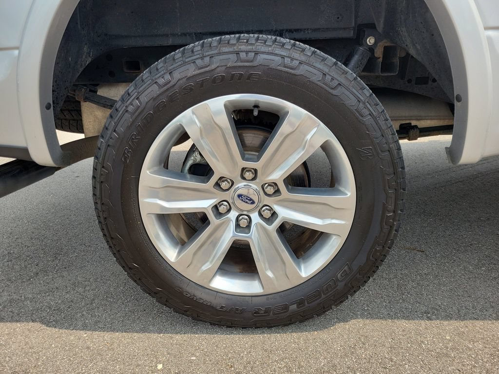 Certified 2019 Ford F150 Platinum w/ Equipment Group 701A Luxury AWD/4WD image 5