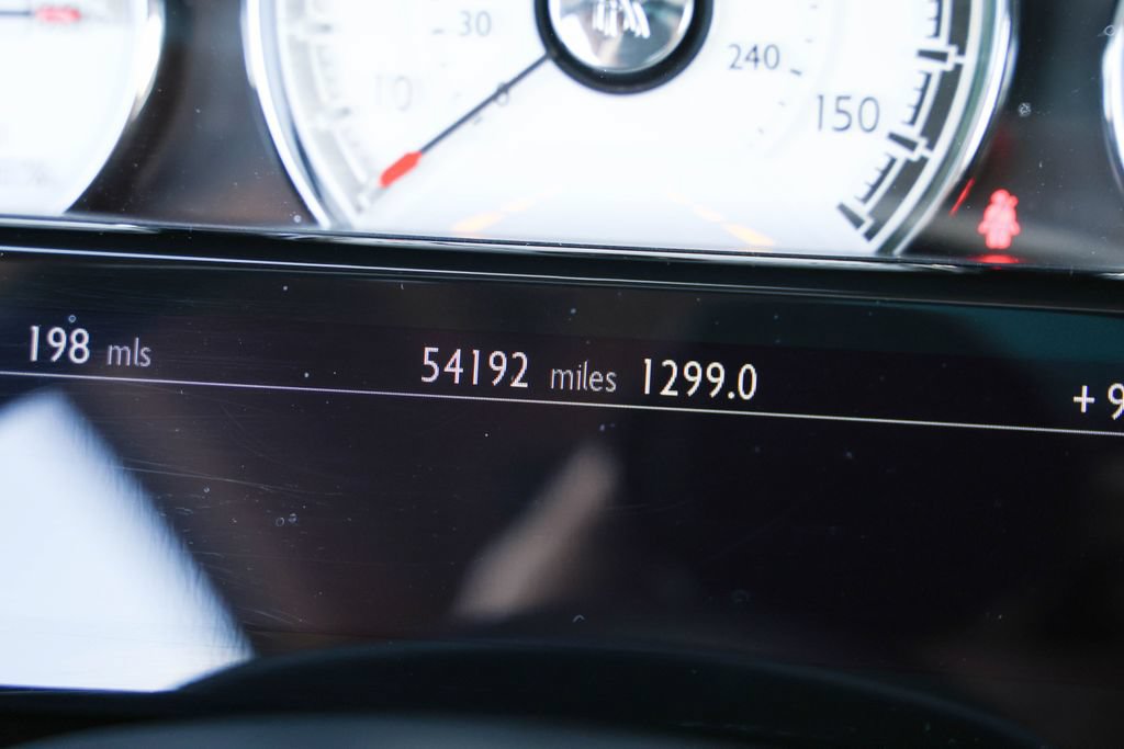 Used 2020 Rolls-Royce Wraith RWD image 14