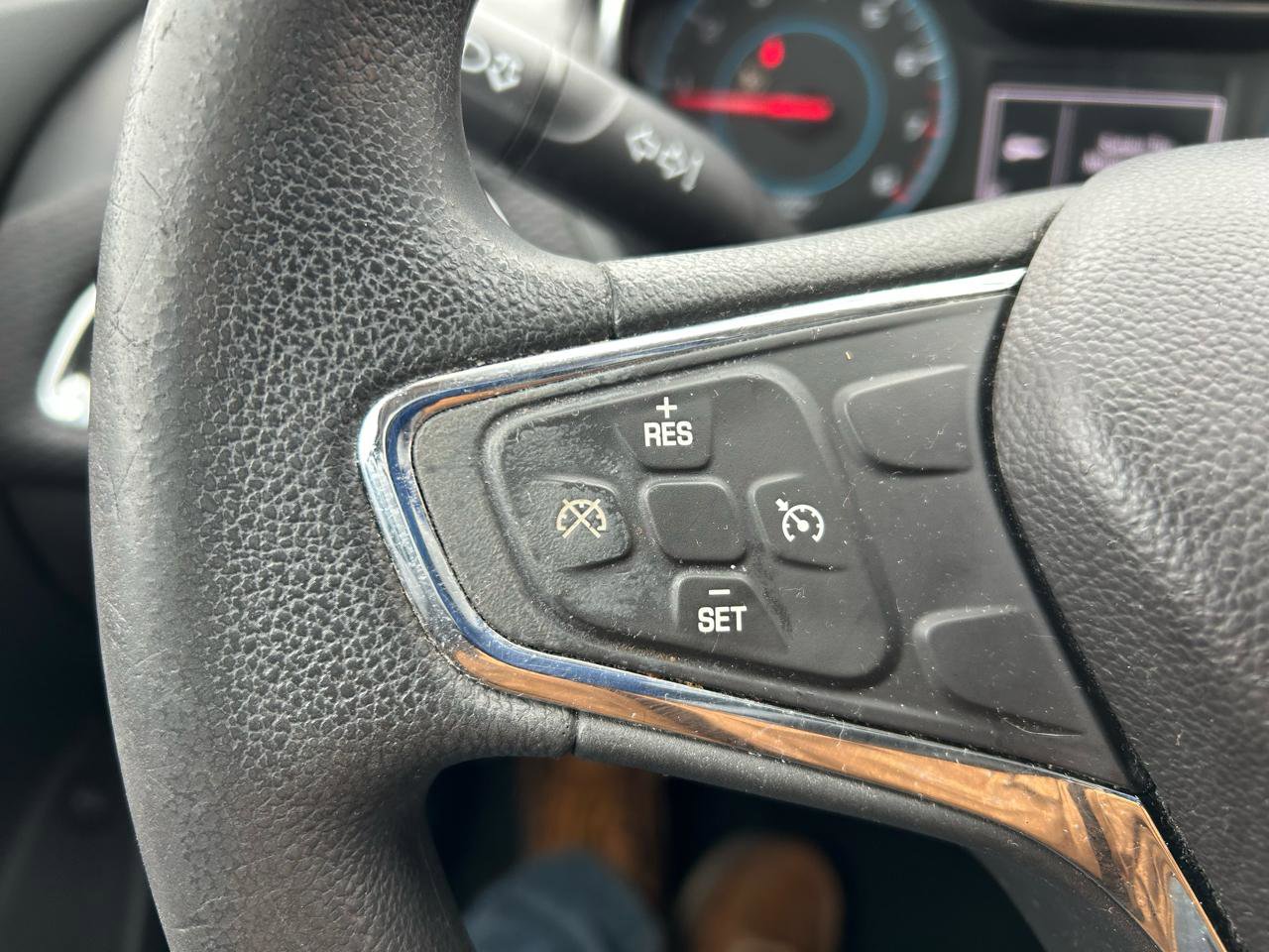 Used 2016 Chevrolet Cruze LT w/ Convenience Package image 18