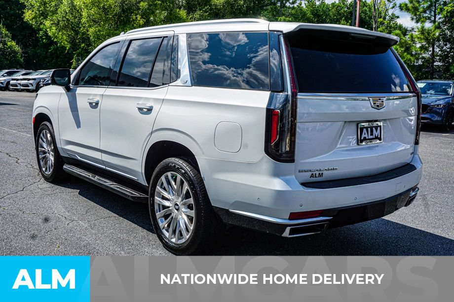 Used 2023 Cadillac Escalade Premium Luxury w/ Performance Package AWD/4WD image 4