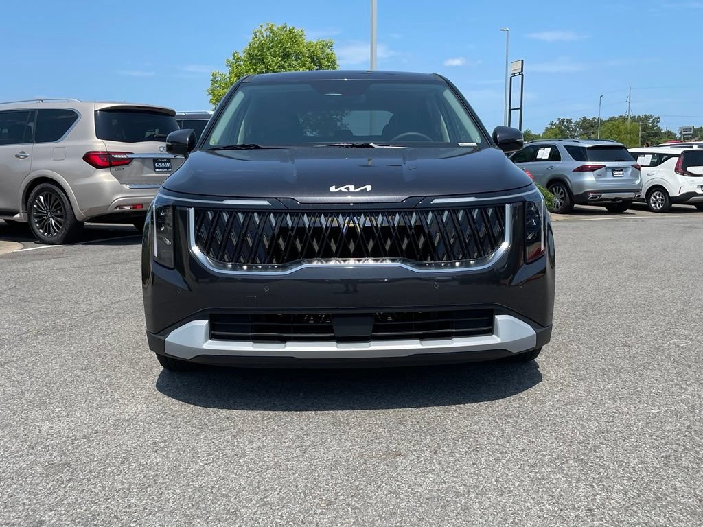 New 2026 Kia Carnival FWD image 2