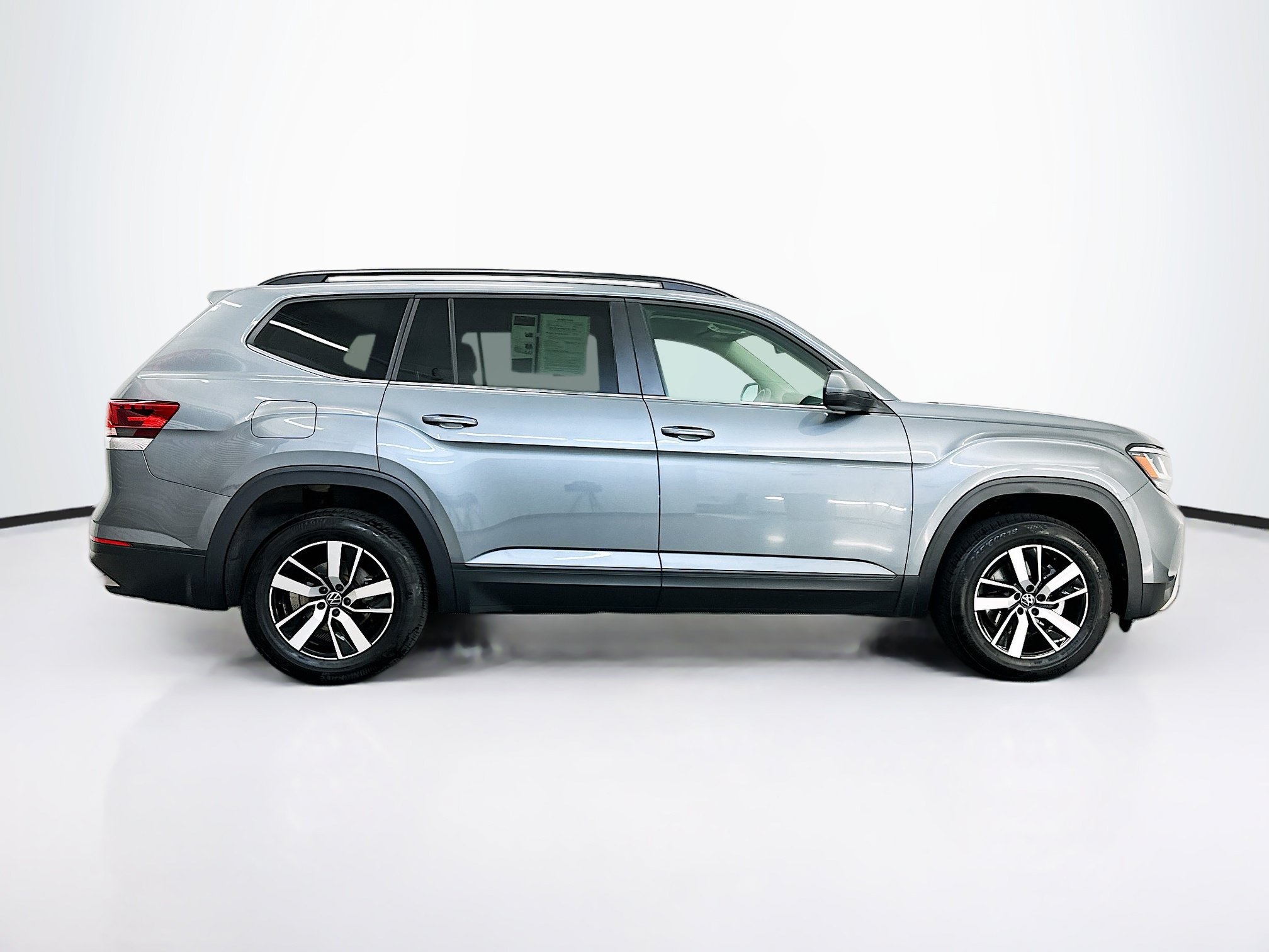 Used 2023 Volkswagen Atlas SE AWD/4WD image 10