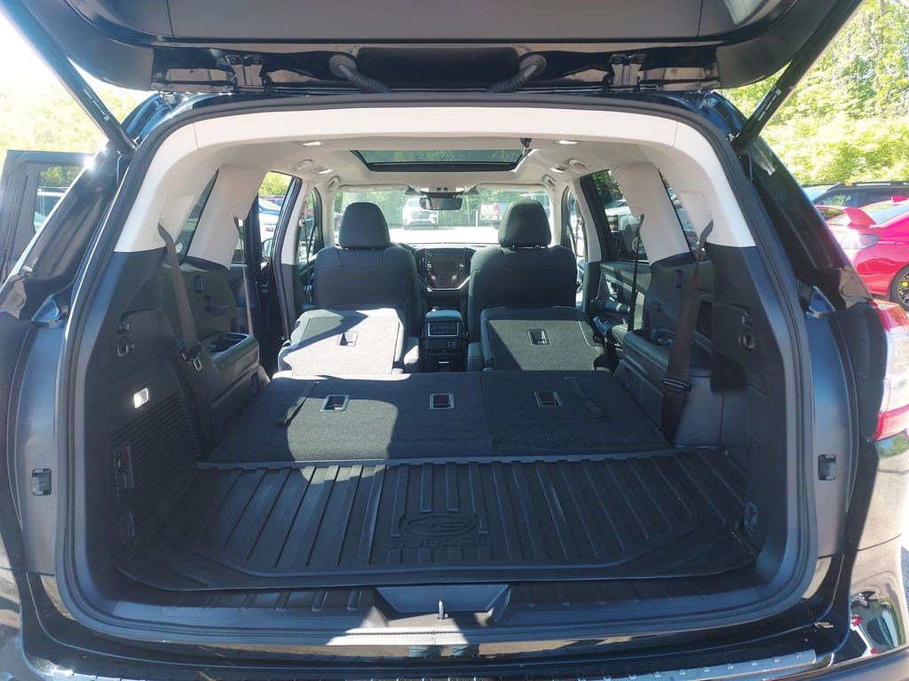Certified 2025 Subaru Ascent Onyx Edition AWD/4WD image 33