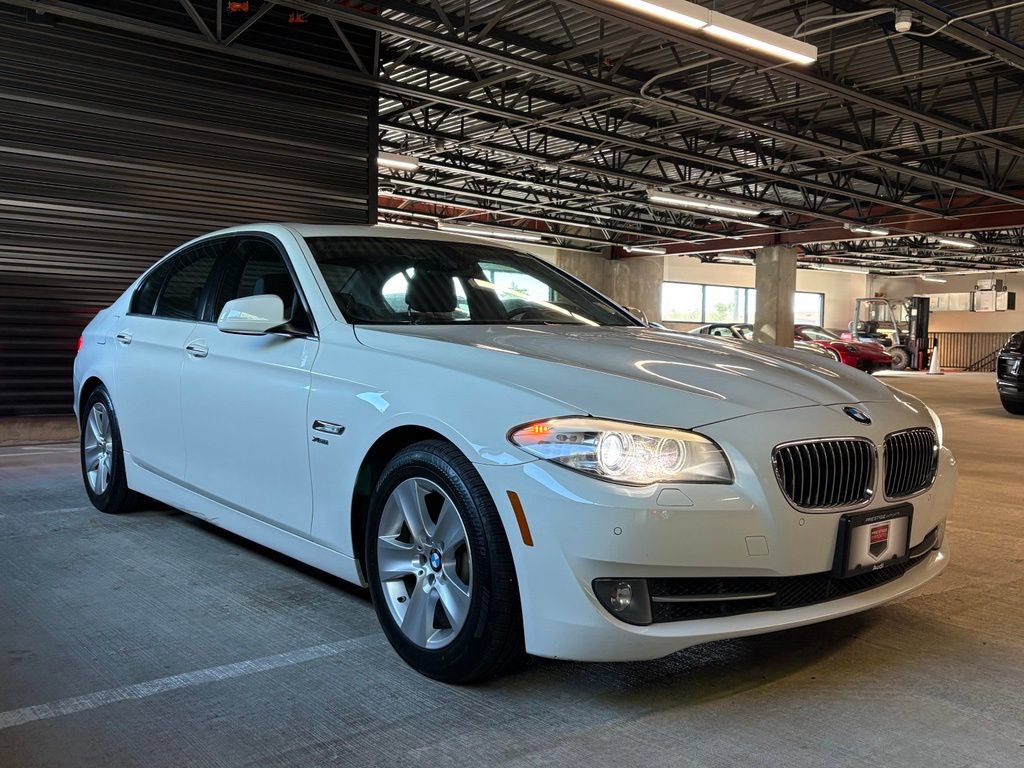 Used 2012 BMW 528i xDrive Sedan AWD/4WD image 11