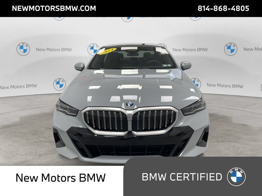 Used 2024 BMW 540i xDrive w/ Premium Package AWD/4WD image 6